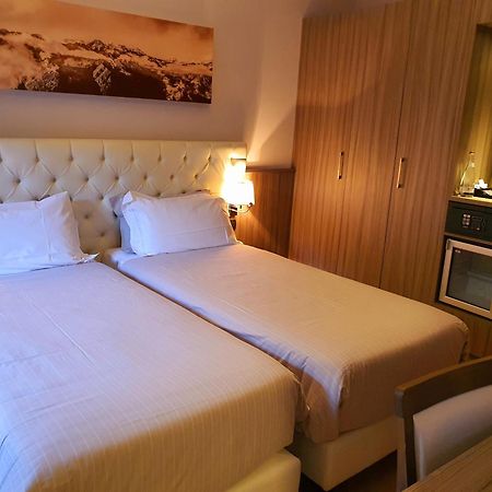 Hotel Garni Cristallo Ponte Di Legno Kamer foto