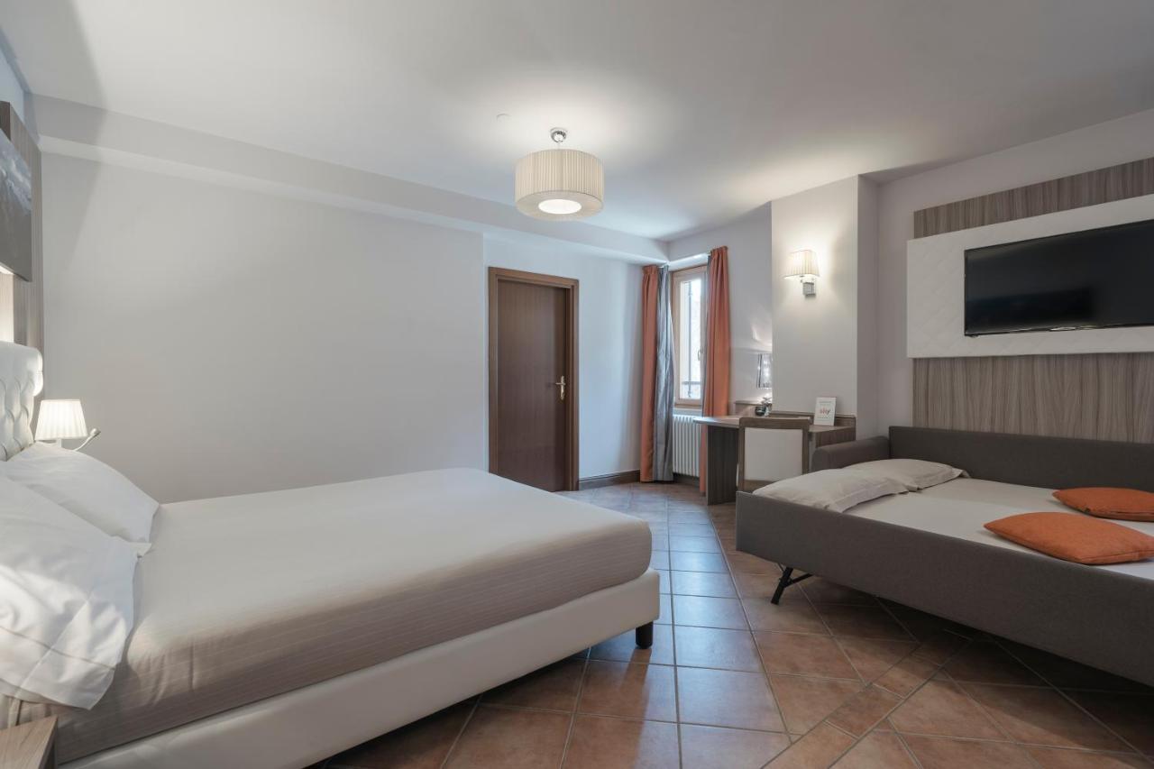 Hotel Garni Cristallo Ponte Di Legno Buitenkant foto