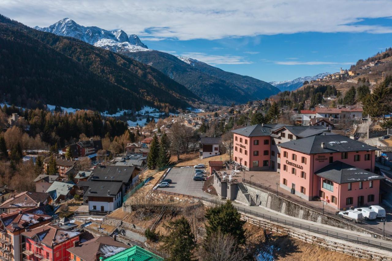 Hotel Garni Cristallo Ponte Di Legno Buitenkant foto