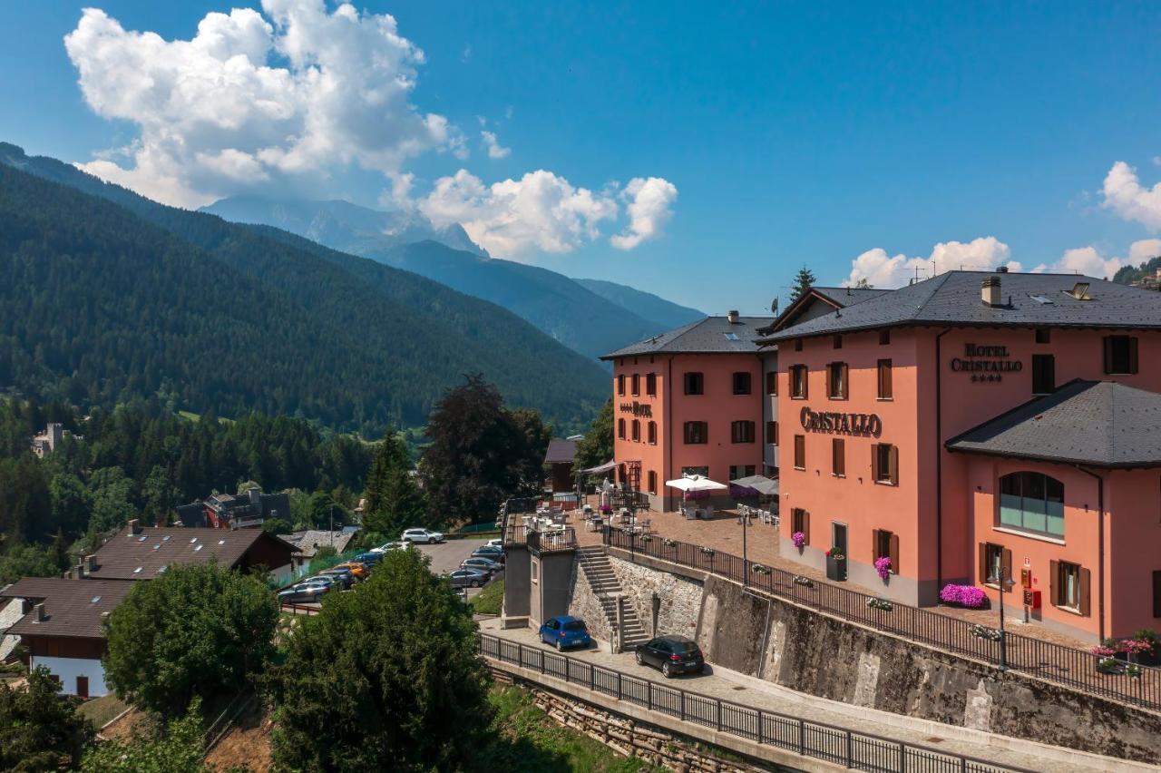 Hotel Garni Cristallo Ponte Di Legno Buitenkant foto