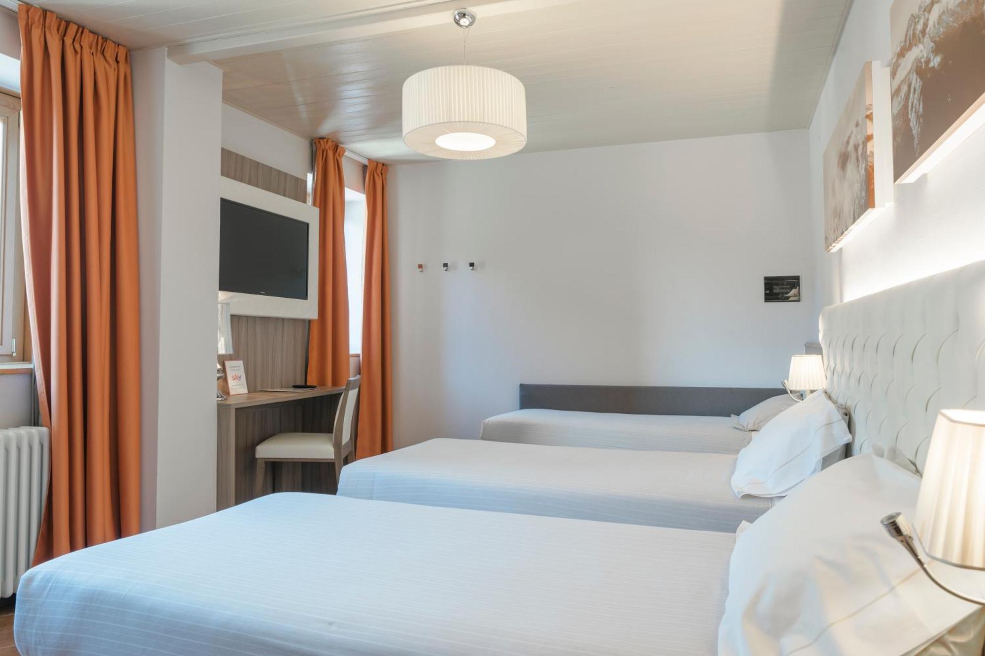 Hotel Garni Cristallo Ponte Di Legno Kamer foto