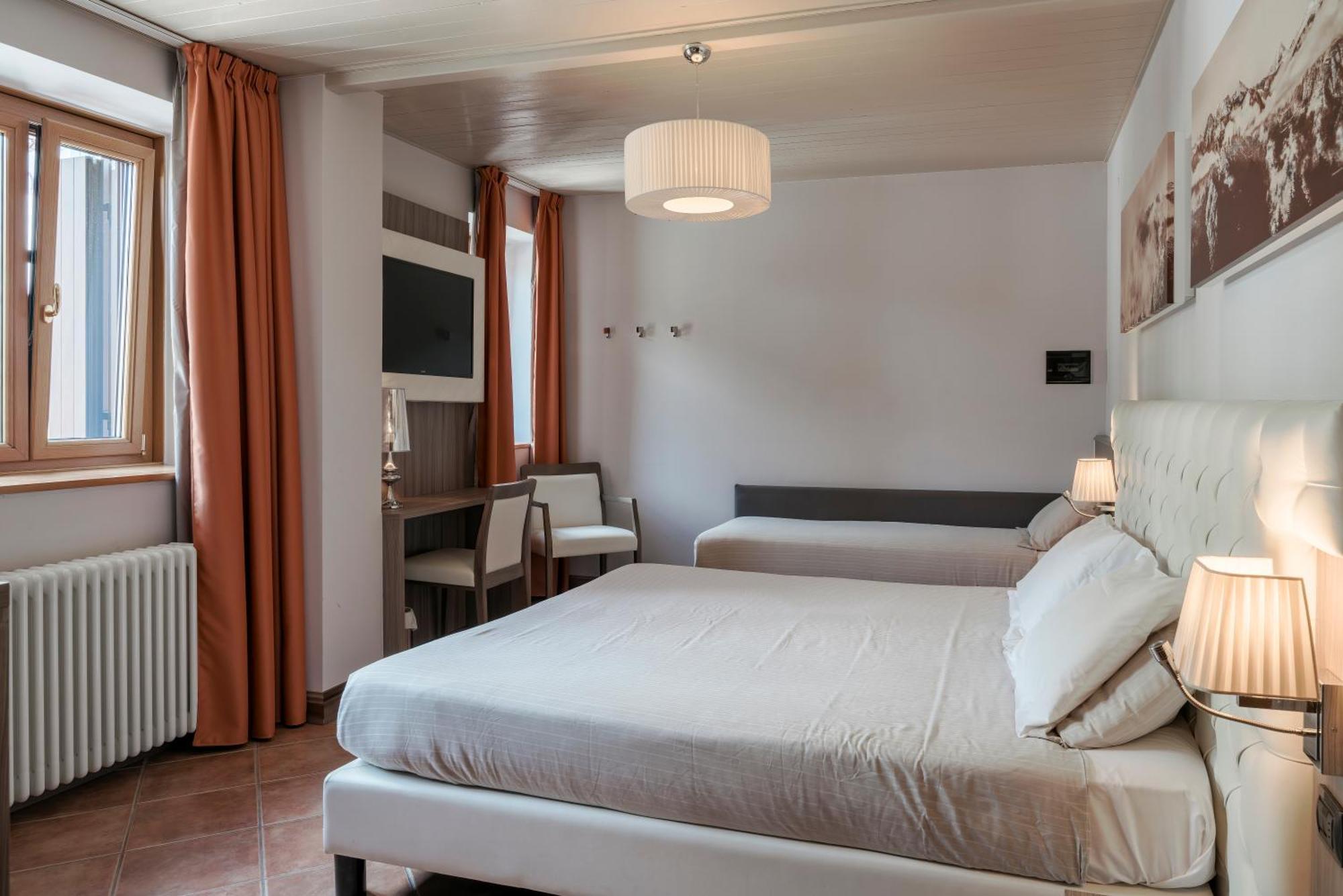 Hotel Garni Cristallo Ponte Di Legno Kamer foto